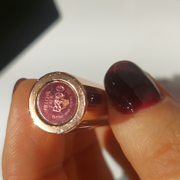 Charlotte tilbury pillow talk glossy lip looks - Picture 2 of 4